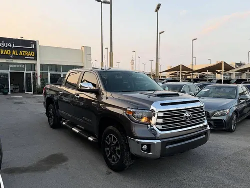Toyota Tundra 2017