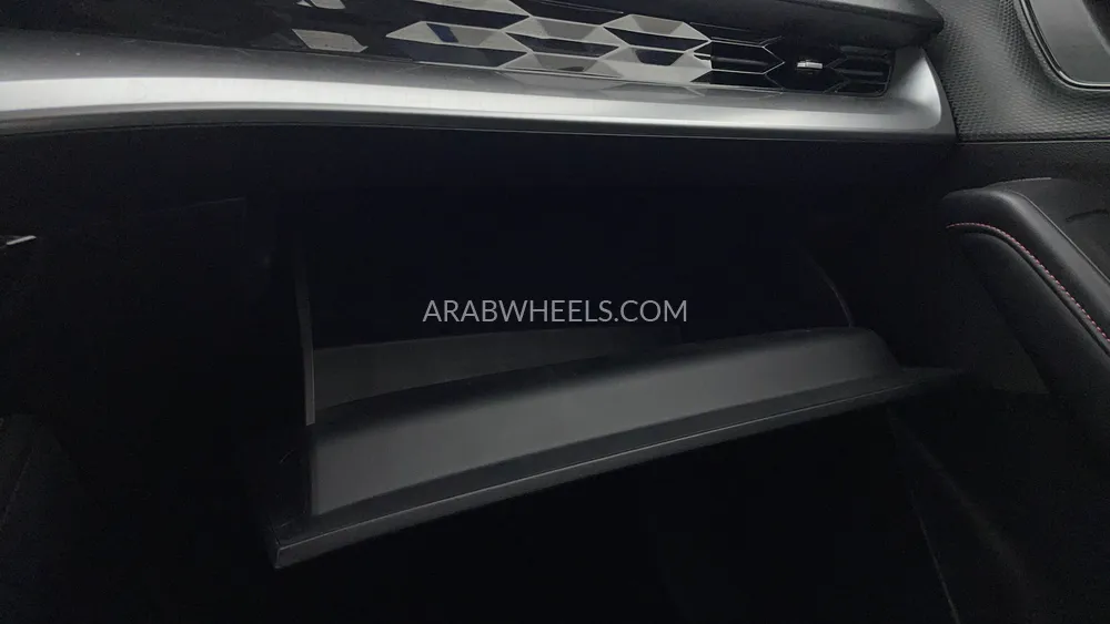 MG GT 2023 for Sale in Dubai Image-34