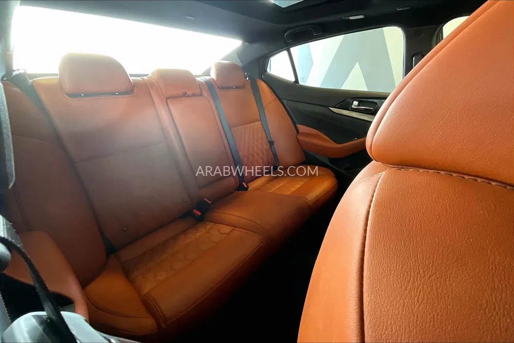 Nissan Maxima 2022 for Sale in Sharjah Image-29