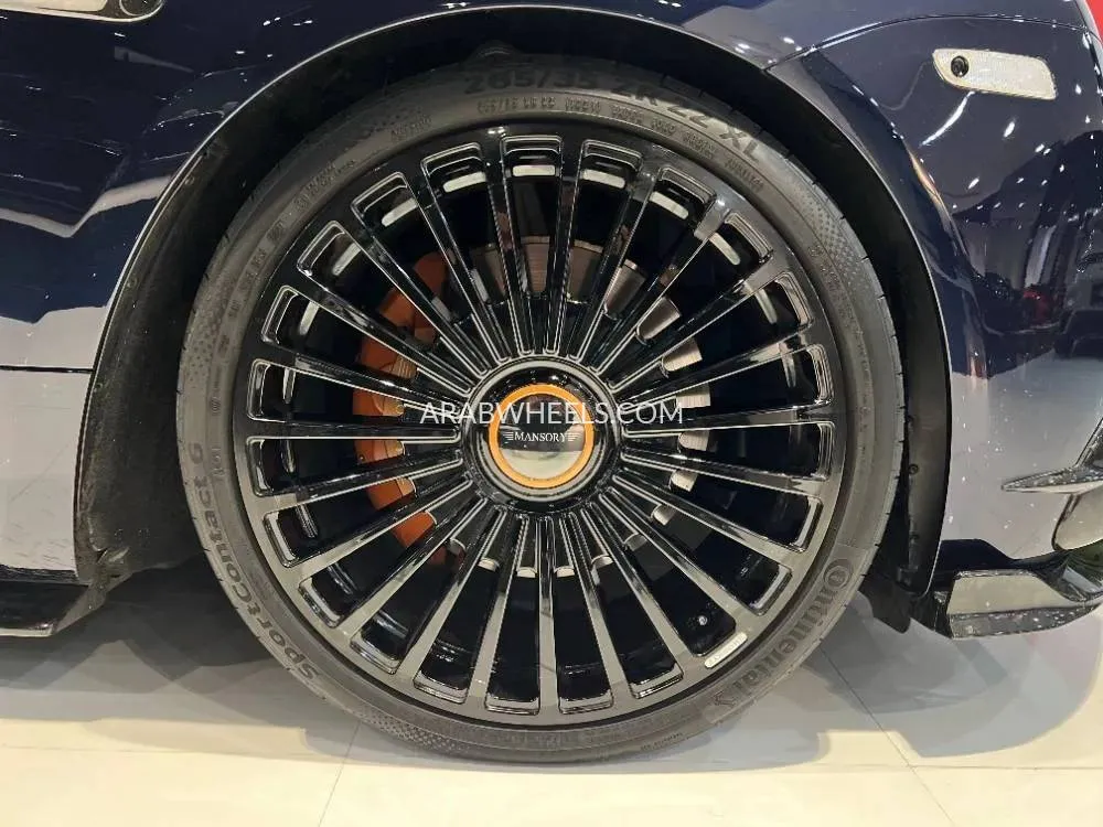 Rolls Royce Wraith 2017 for Sale in Dubai Image-7