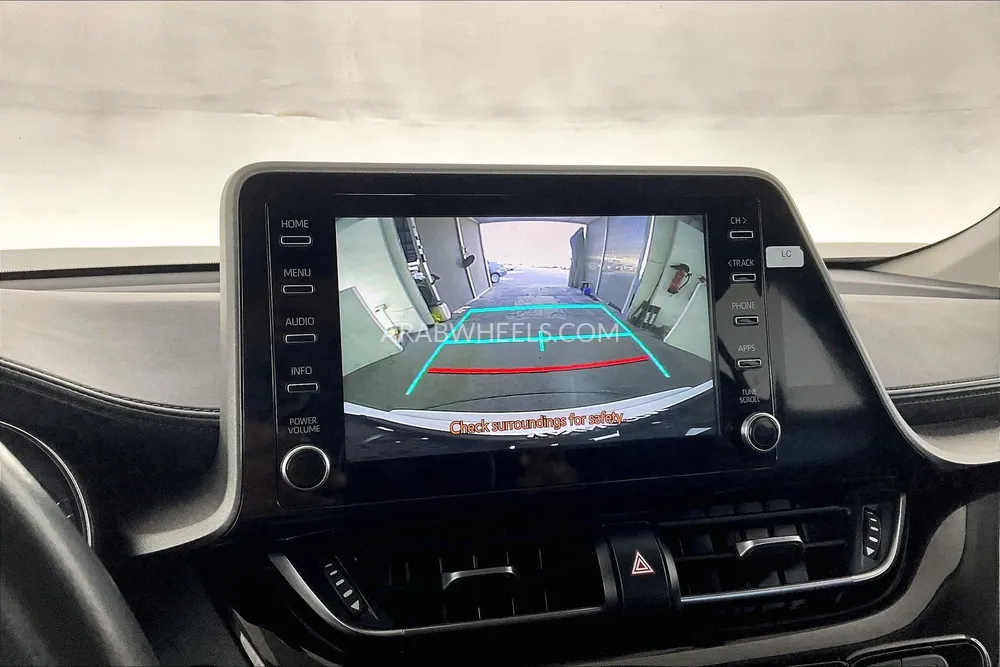 Toyota C-HR 2021 for Sale in Dubai Image-17
