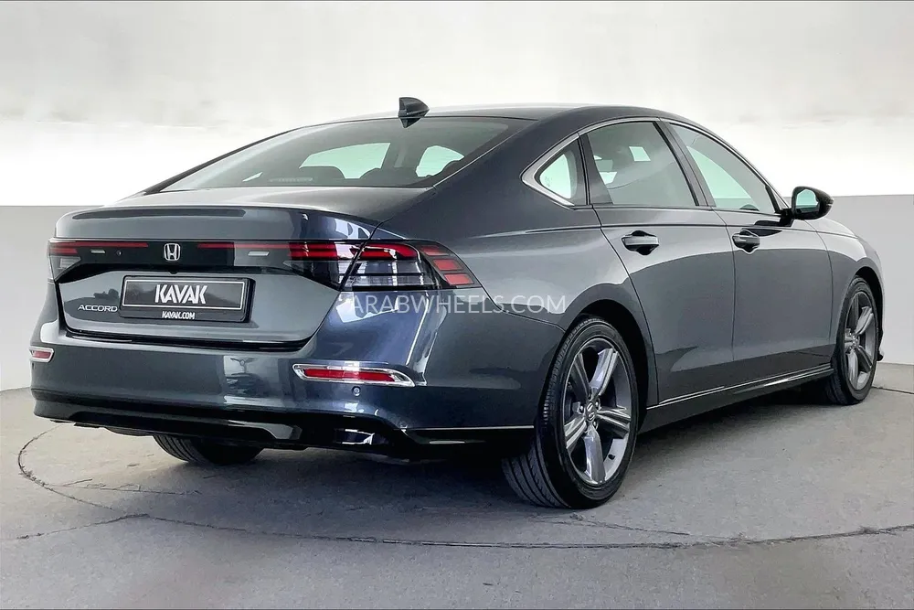 Honda Accord 2024 for Sale in Sharjah Image-6