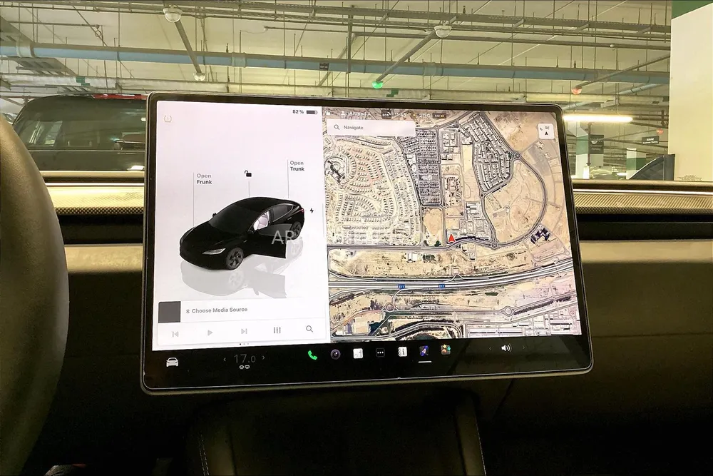 Tesla Model 3 2024 for Sale in Sharjah Image-17