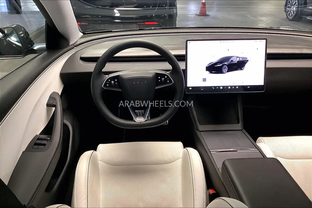 Tesla Model 3 2024 for Sale in Sharjah Image-25