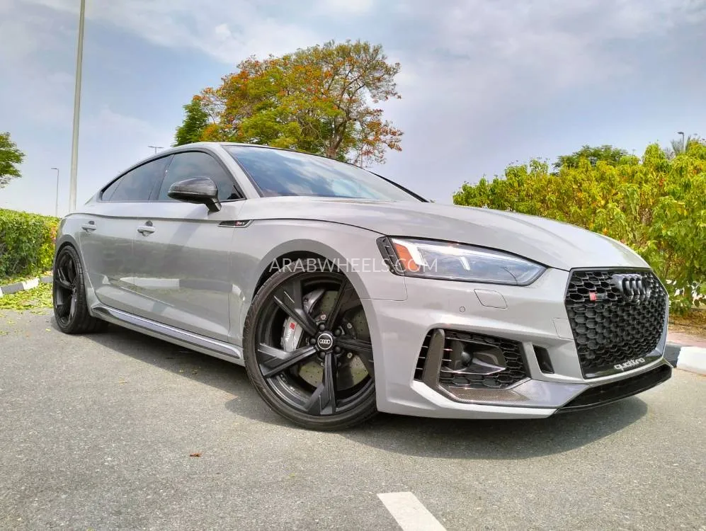 Audi RS Q3 2020 for Sale in Dubai Image-2