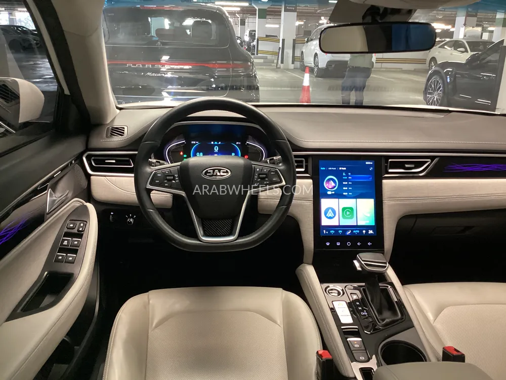 JAC J7 2023 for Sale in Dubai Image-11