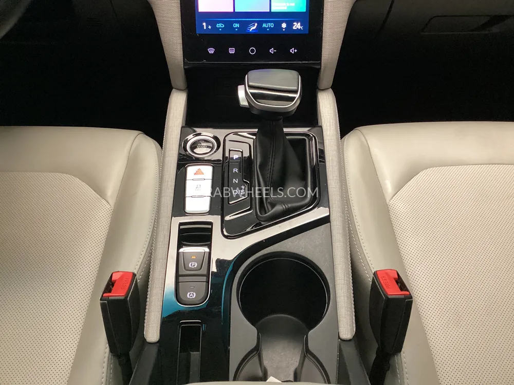 JAC J7 2023 for Sale in Dubai Image-16