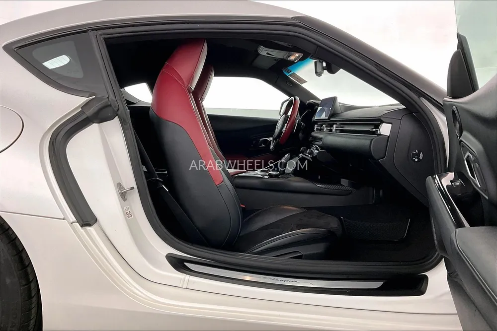 Toyota Supra 2023 for Sale in Sharjah Image-13