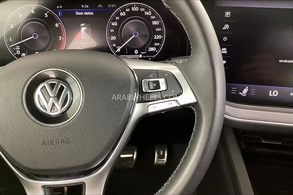 Volkswagen Touareg 2020 for Sale in Dubai Image-19