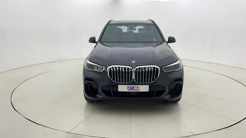 BMW X5 2022 for Sale in Dubai Image-8