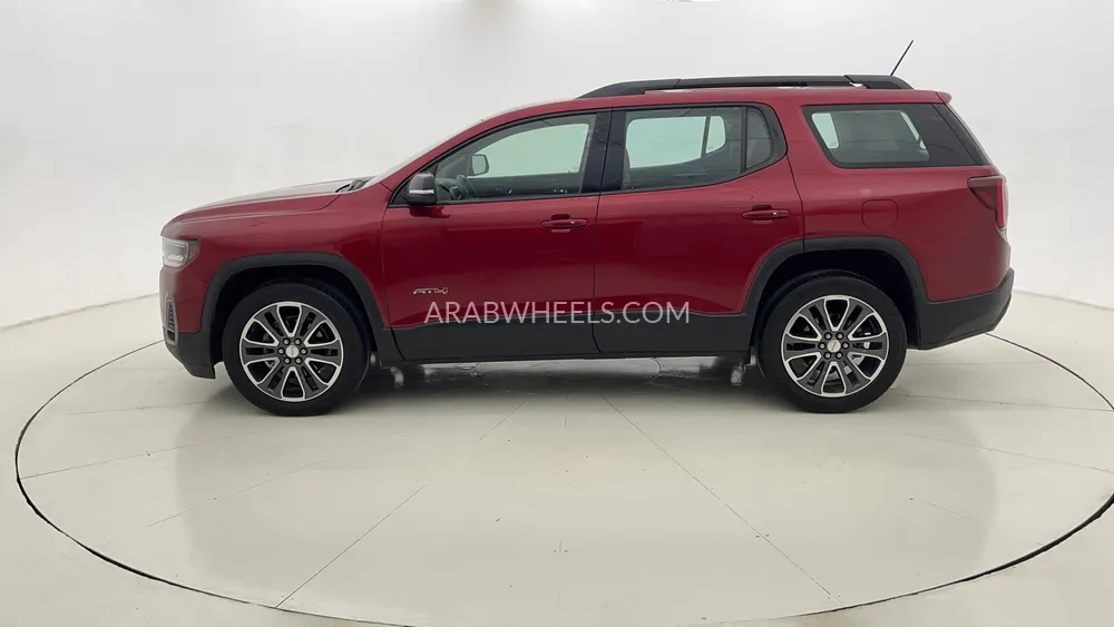 GMC Acadia 2023 for Sale in Dubai Image-6