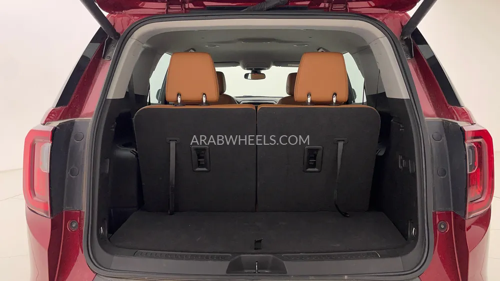 GMC Acadia 2023 for Sale in Dubai Image-27