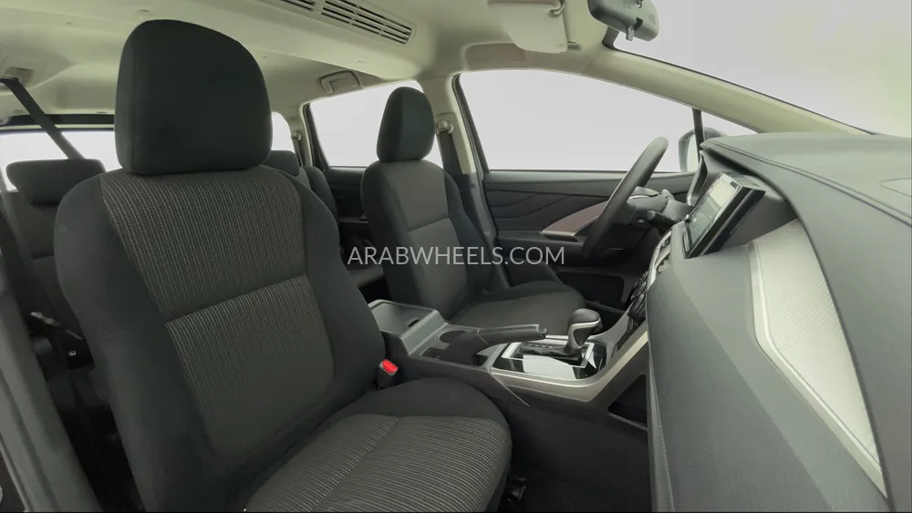 ميتسوبيشي إكسباندر 2024 for Sale in دبي Image-24