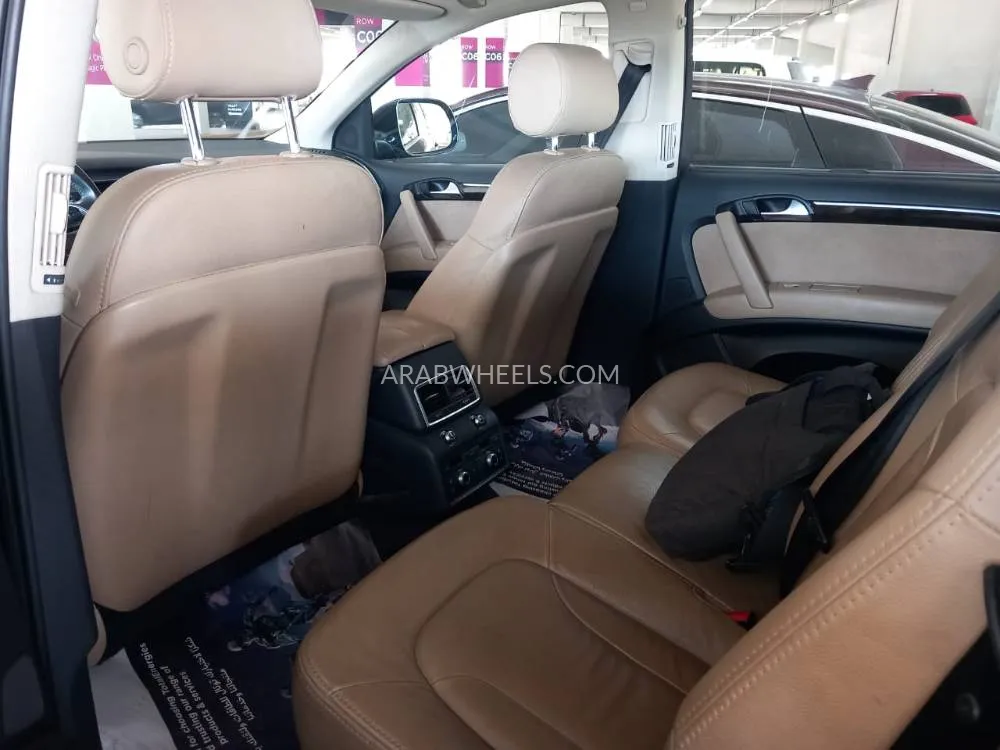 أودي Q7 2012 for Sale in عجمان Image-4
