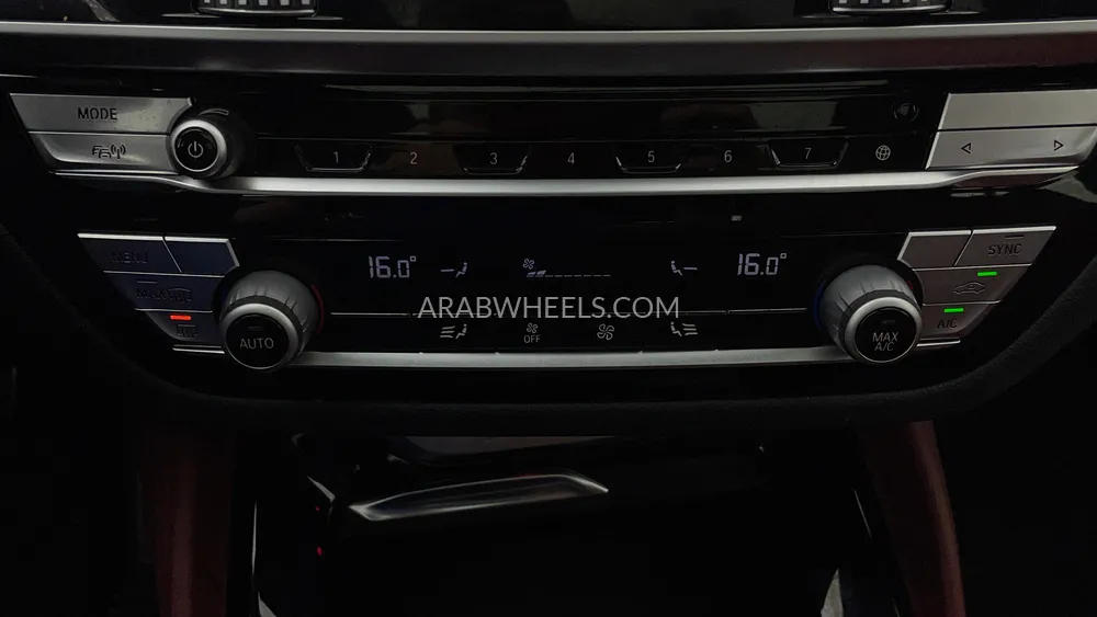 BMW X4 2021 for Sale in Dubai Image-59