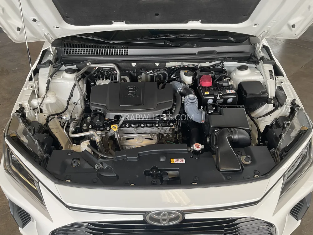 Toyota Yaris 2023 for Sale in Dubai Image-7