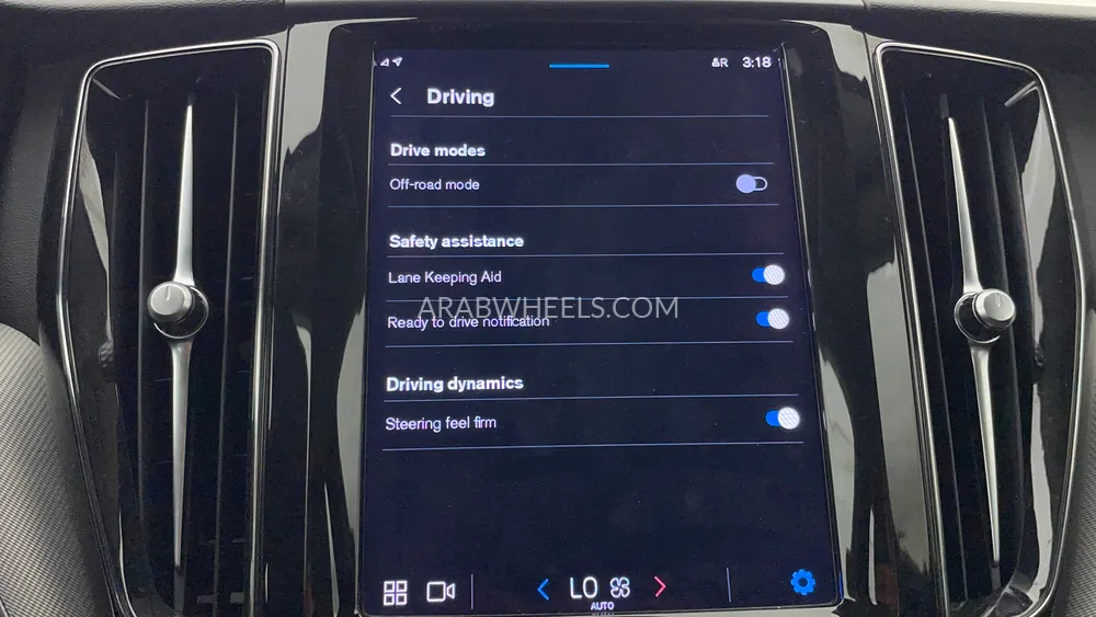 Volvo XC60 2023 for Sale in Dubai Image-50