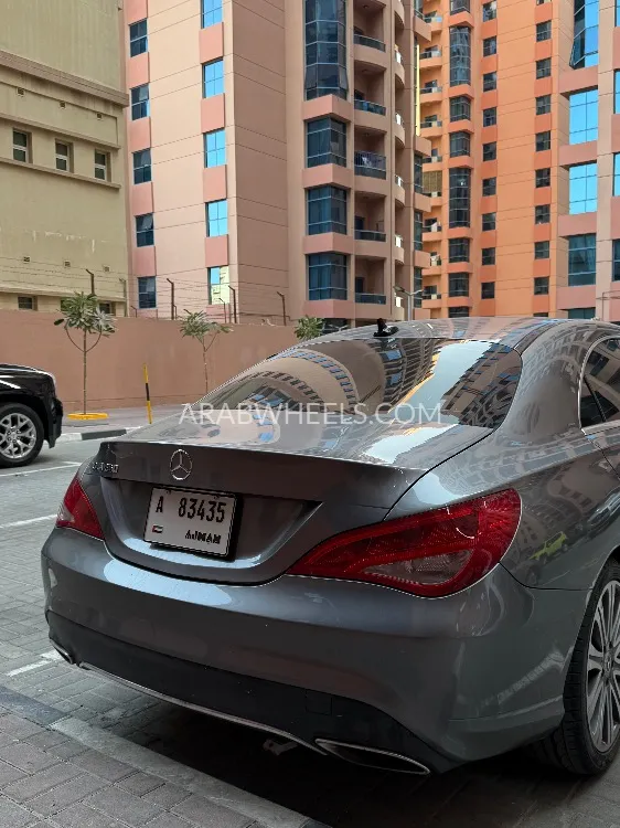 مرسيدس بنز CLA 2018 for Sale in عجمان Image-5