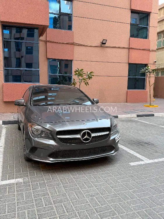 مرسيدس بنز CLA 2018 for Sale in عجمان Image-3