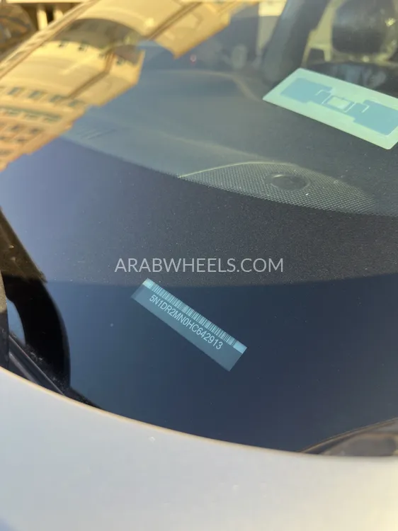 Nissan Pathfinder 2017 for Sale in Sharjah Image-11