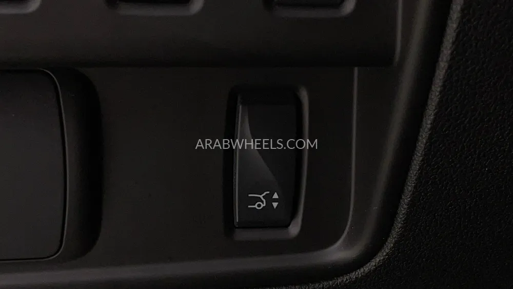 Renault Koleos 2023 for Sale in Dubai Image-48