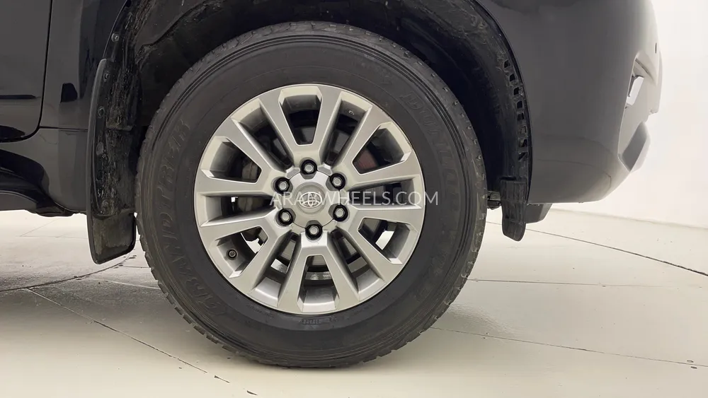 Toyota Land Cruiser Prado 2021 for Sale in Dubai Image-10