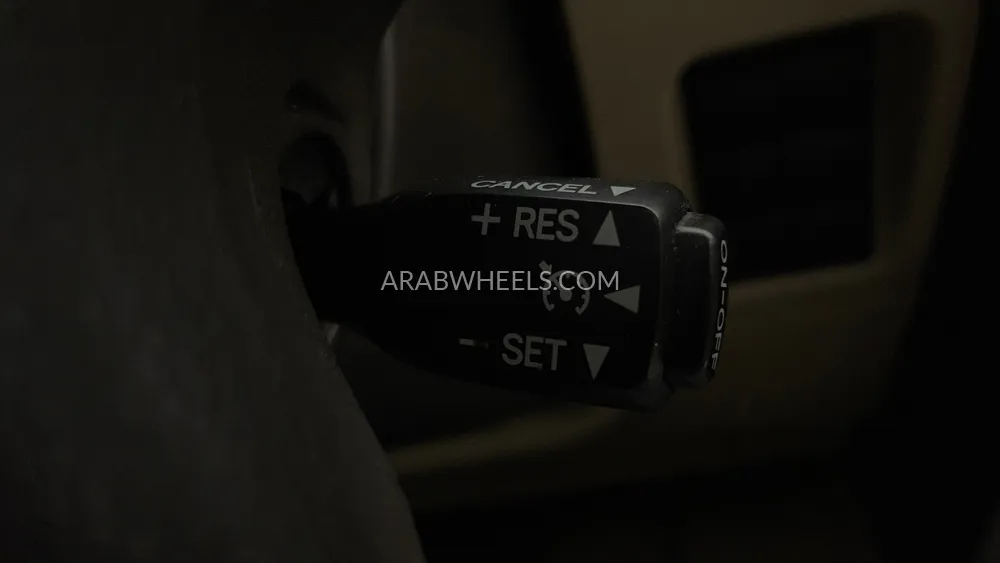 Toyota Land Cruiser Prado 2021 for Sale in Dubai Image-20