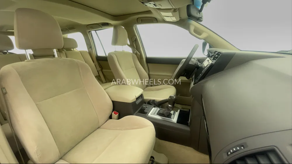 Toyota Land Cruiser Prado 2021 for Sale in Dubai Image-26