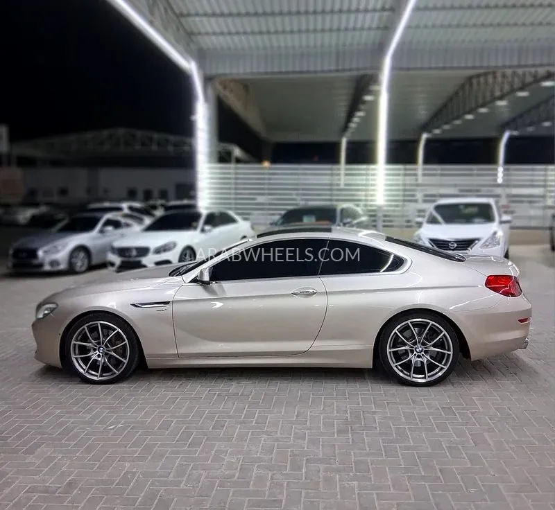 BMW 6 series 2012 for Sale in Ajman Image-8