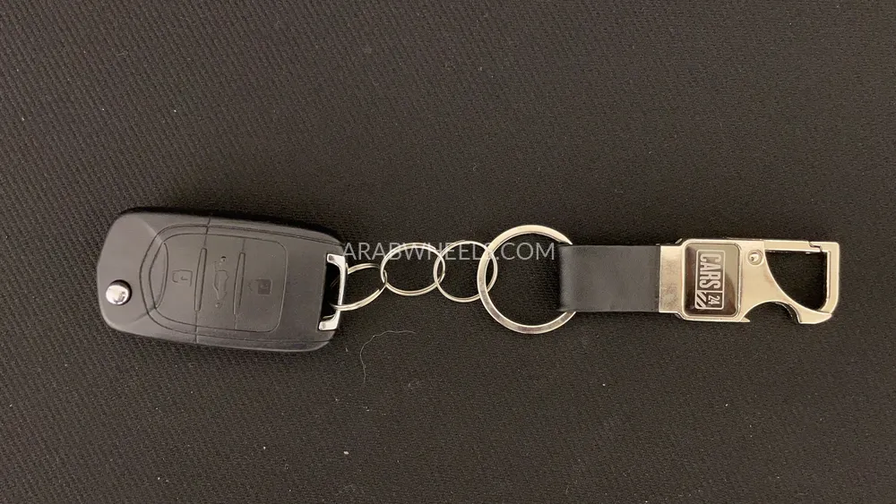 Chevrolet Groove 2023 for Sale in Dubai Image-26