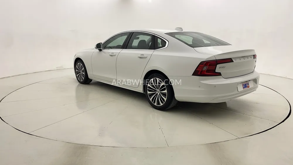 Volvo S90 2022 for Sale in Dubai Image-5