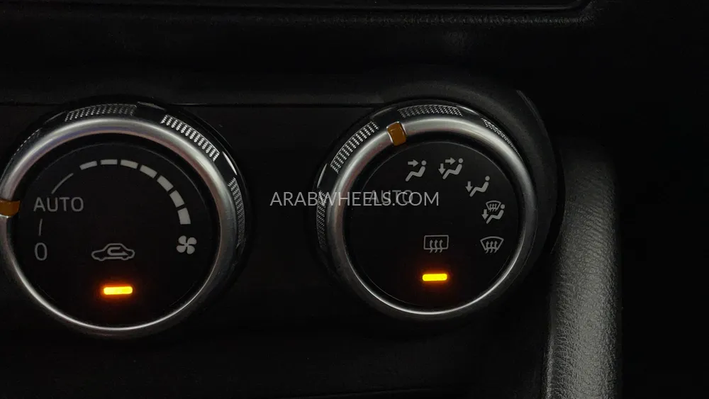 Mazda CX 3 2024 for Sale in Dubai Image-40