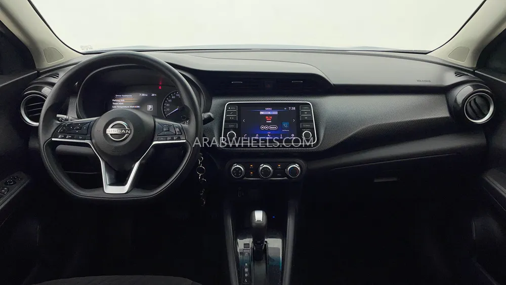 نيسان كيكس 2023 for Sale in دبي Image-12