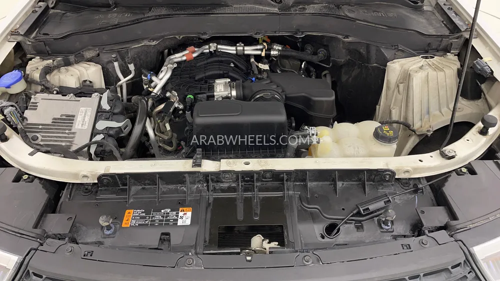 Ford Explorer 2022 for Sale in Dubai Image-9