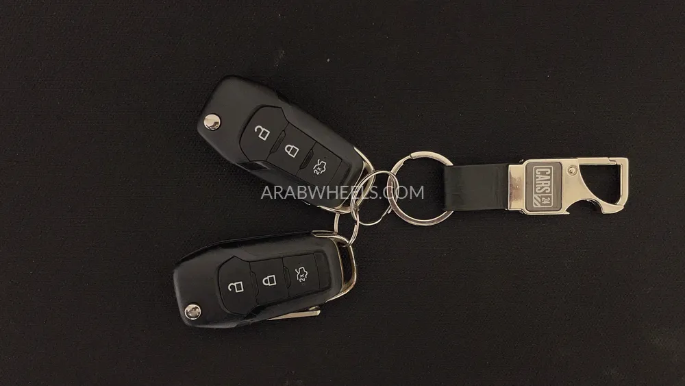 Ford Explorer 2022 for Sale in Dubai Image-27