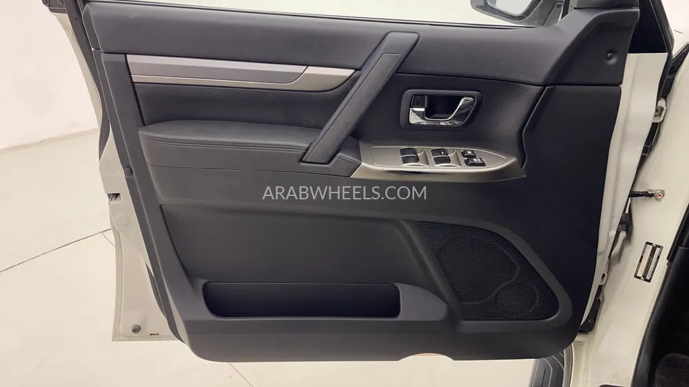 ميتسوبيشي باجيرو 2022 for Sale in دبي Image-19