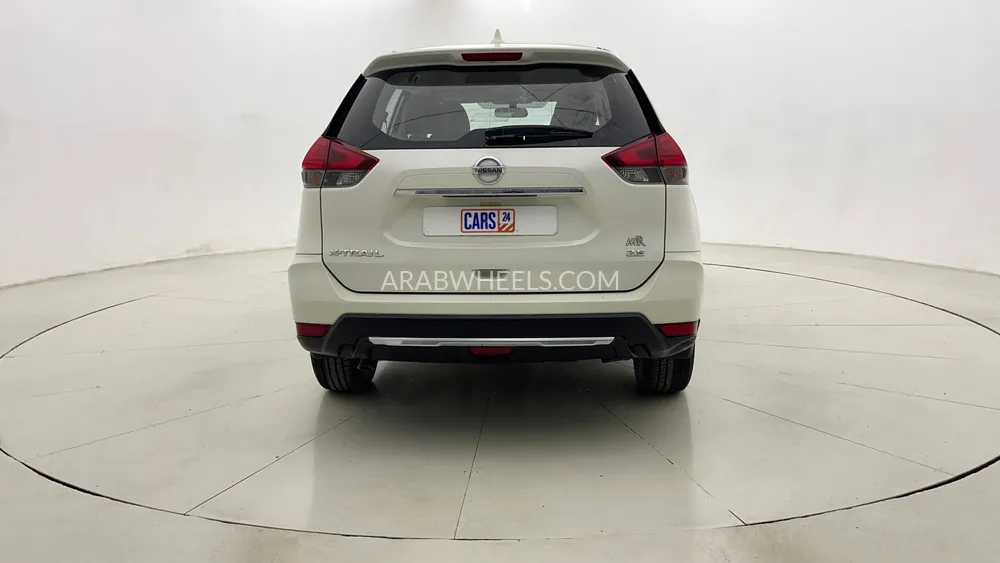 Nissan X-Trail 2021 for Sale in Dubai Image-4