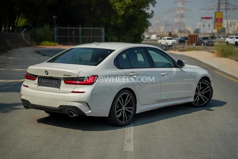 BMW 3 series 2021 for Sale in Sharjah Image-2