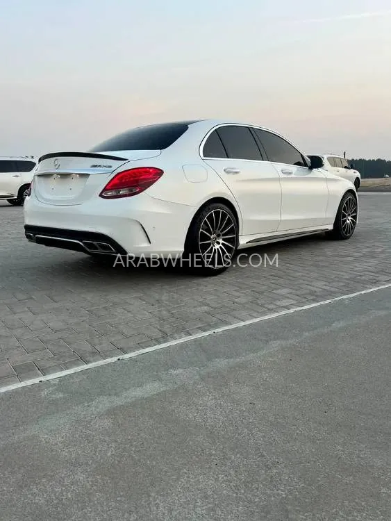 Mercedes Benz C Class 2009 for Sale in Sharjah Image-2