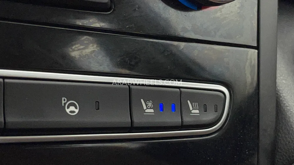 Renault Koleos 2022 for Sale in Dubai Image-55