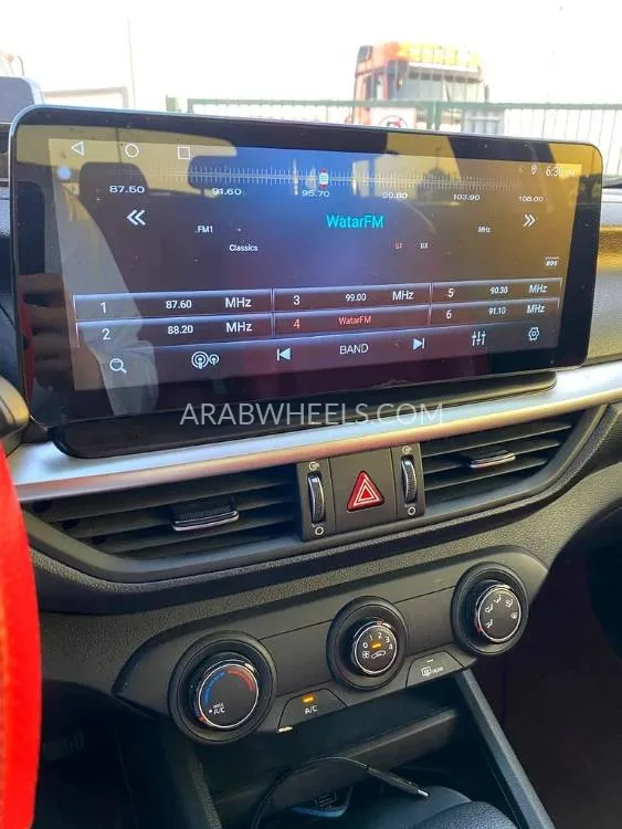 Kia Cerato 2022 for Sale in Dubai Image-8