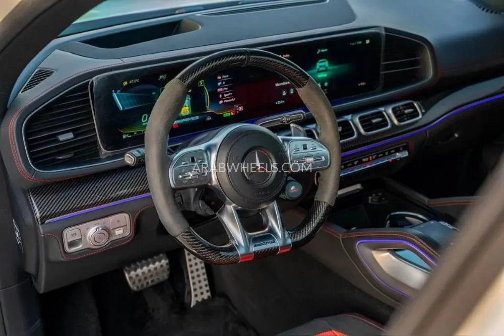 مرسيدس بنز GLE Class 2022 for Sale in الشارقة Image-6