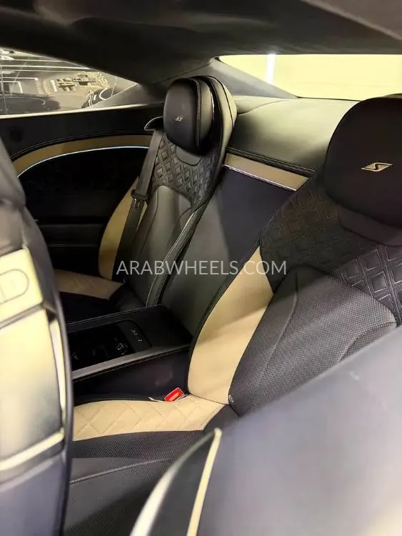 Bentley Continental GT 2024 for Sale in Dubai Image-3
