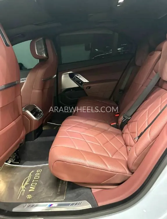 BMW 7 series 2023 for Sale in Dubai Image-6