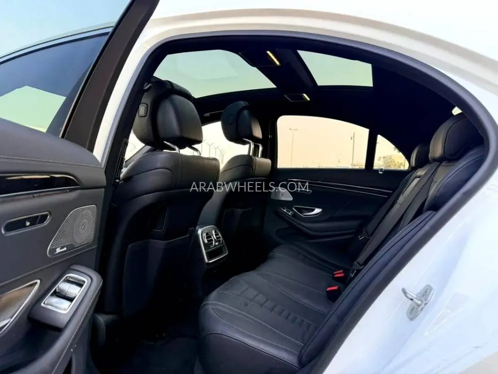 Mercedes Benz CLS Class 2018 for Sale in Dubai Image-13