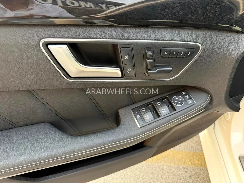 Mercedes Benz E Class 2012 for Sale in Dubai Image-12