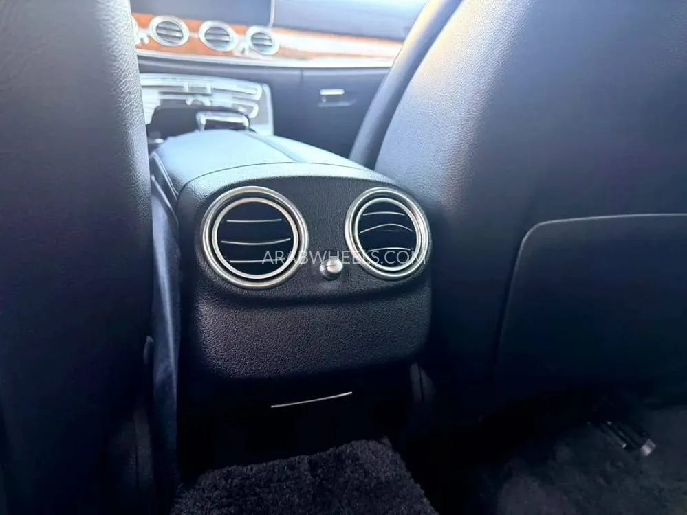 Mercedes Benz E Class 2017 for Sale in Dubai Image-7