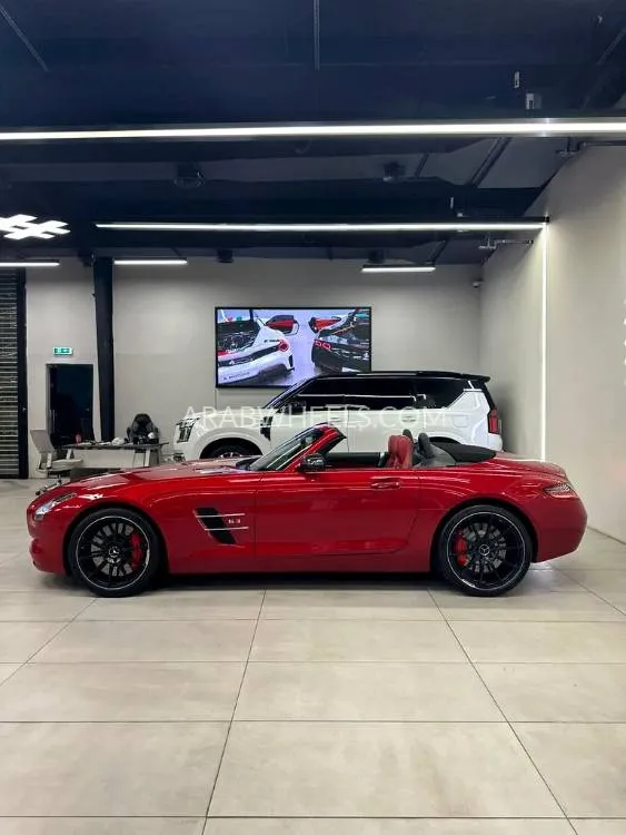Mercedes Benz SLS AMG 2012 for Sale in Dubai Image-5