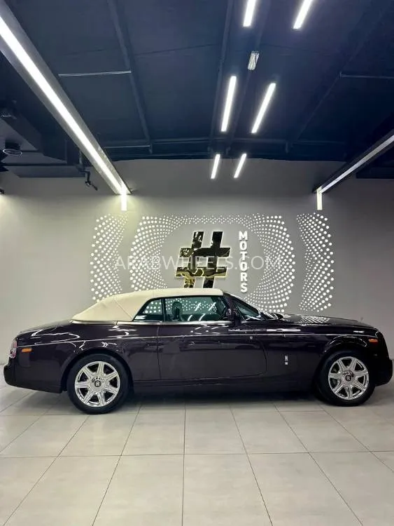 Rolls Royce Phantom 2011 for Sale in Dubai Image-2