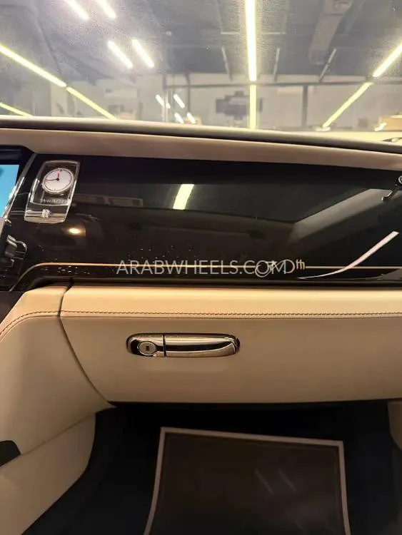 Rolls Royce Wraith 2016 for Sale in Dubai Image-18